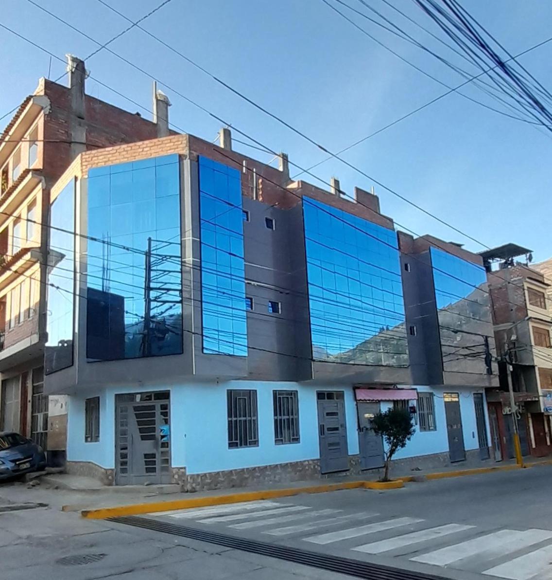 Hostal Pura Casta Hotel Carhuaz Eksteriør billede